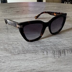 MARC JACOBS Tortoise Shell Sunglasses